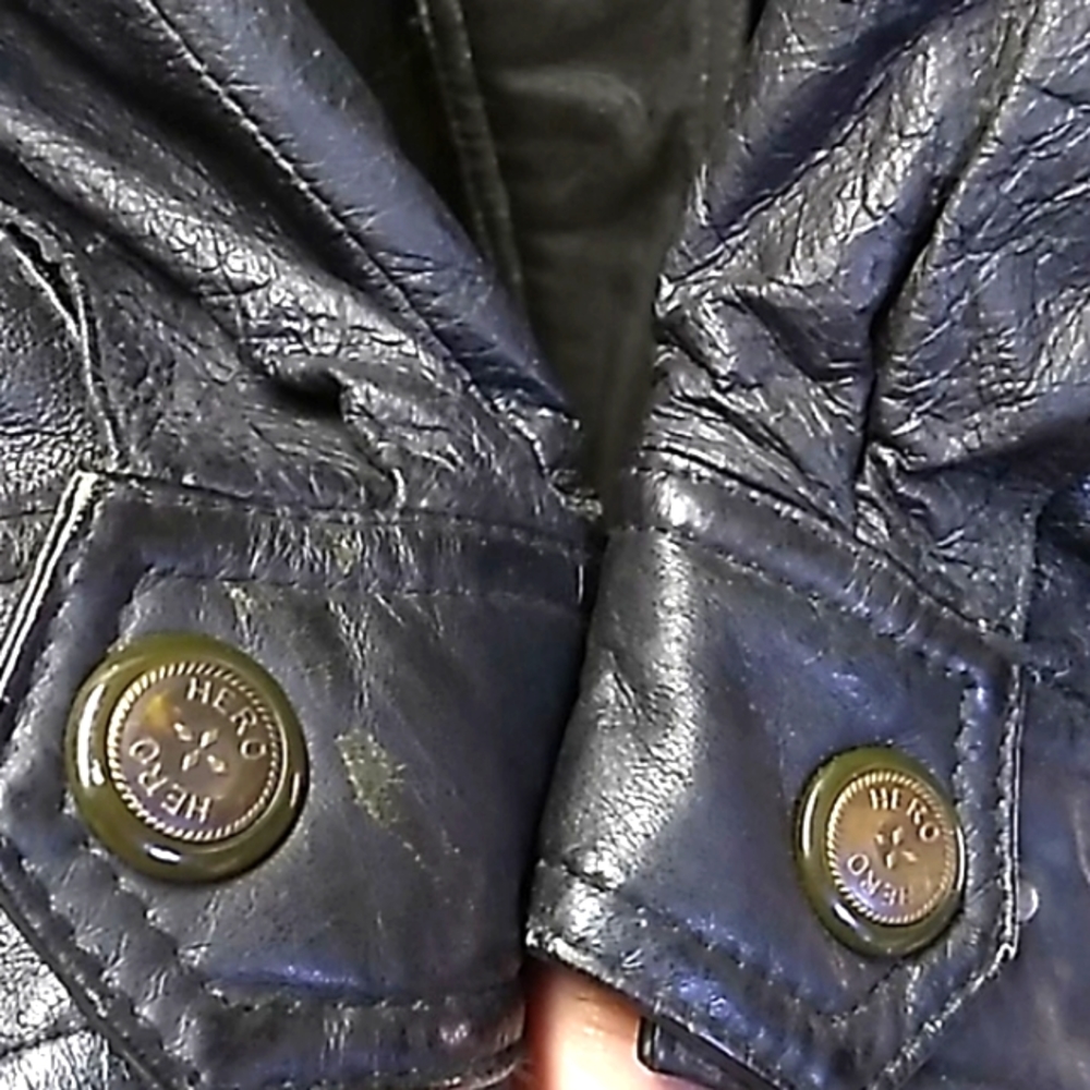 100 % Leather Jacket! - image 8